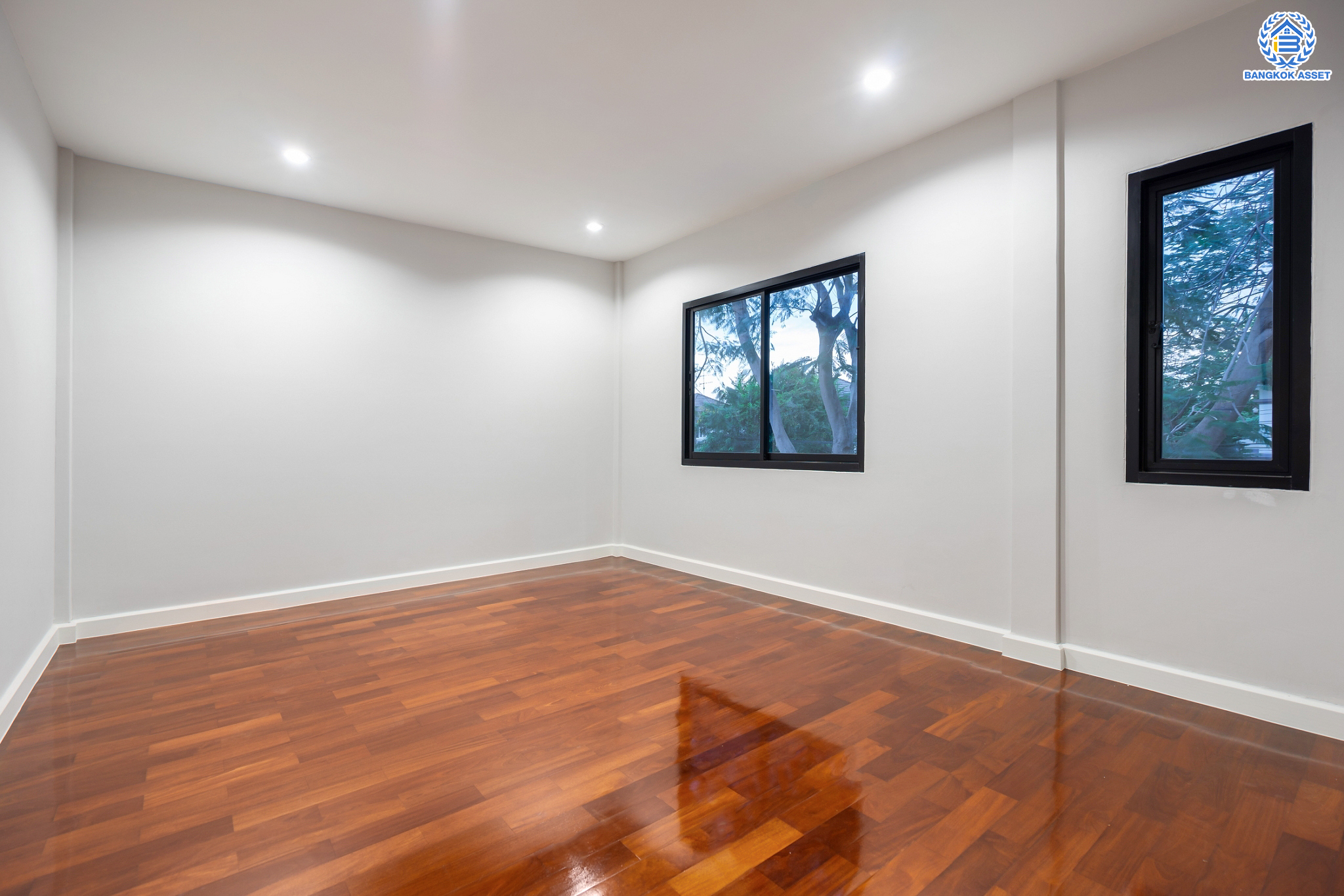 บ้านมือสองตกแต่งใหม่ ม.ชัยพฤกษ์ บางบัวทอง บ้านเดี่ยวแบรนด์ LH หลังมุม เนื้อที่ 77.1 ตร.ว. ฟังก์ชัน 3 ห้องนอน 4 ห้องน้ำ 1 ห้องอเนกประสงค์ 1 ห้องแม่บ้าน จอดรถ 2 คัน พร้อม Facilities ครบครัน บนทำเลเดินทางสะดวก ติดถนนบางกรวย-ไทรน้อย ใกล้เซ็นทรัลเวสต์เกต และรถไฟฟ้าสายสีม่วง "สถานีบางพลู"